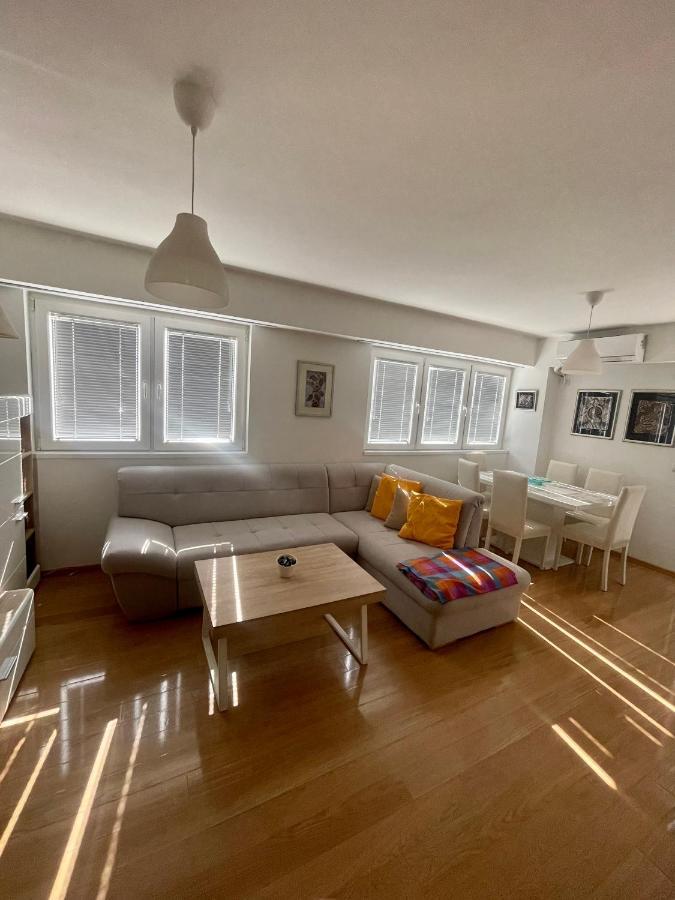 סקופיה New Cozy Apartment מראה חיצוני תמונה