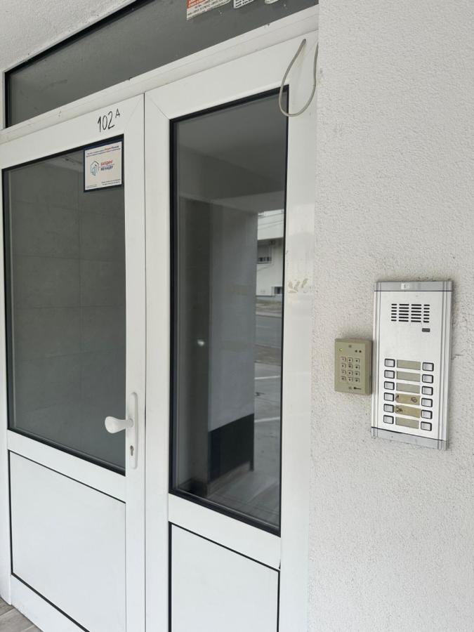 סקופיה New Cozy Apartment מראה חיצוני תמונה